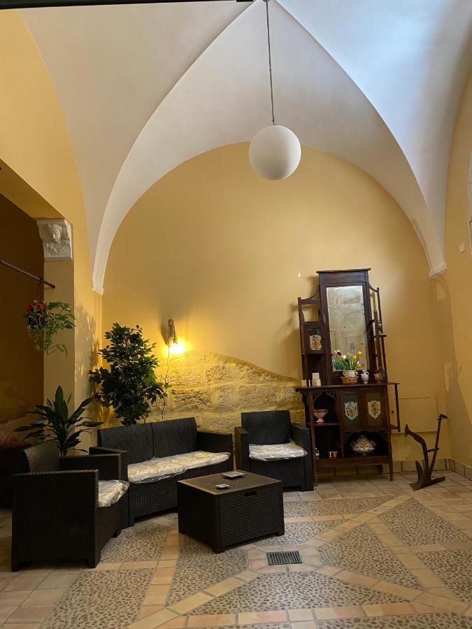 Il Ficus - Holidays Home Mazara del Vallo Bagian luar foto